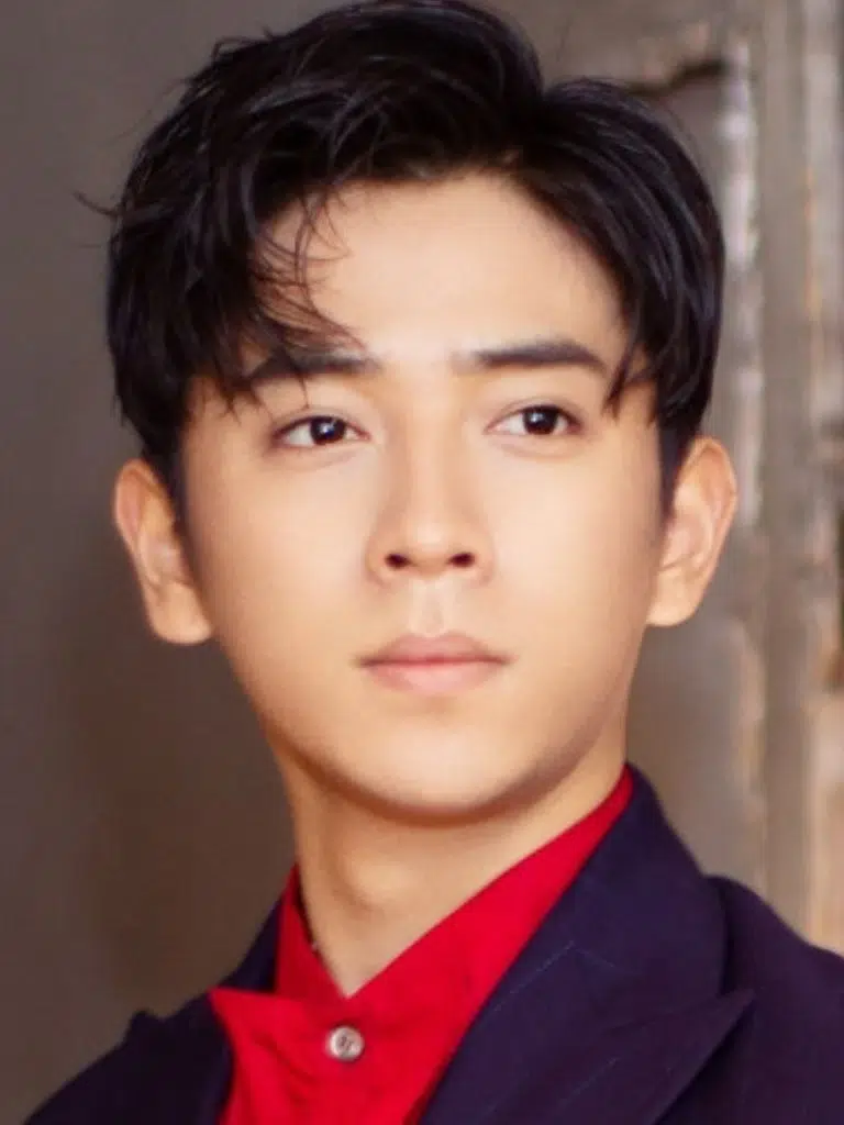Chen Ruoxuan Biography: Wiki, Age, Career, Height, Weight, Boyfriend, Net Worth & More